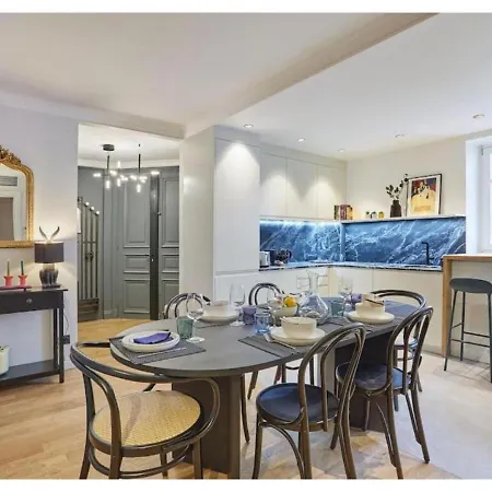 Notre Dame De By Prestige Apartment *