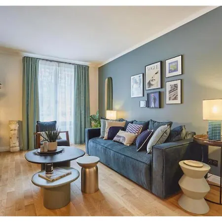 Notre Dame De By Prestige