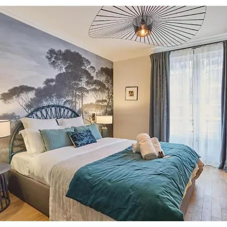 Notre Dame De By Prestige Lägenhet