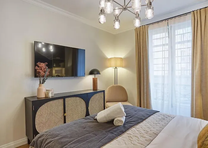 Notre Dame De By Prestige Paris